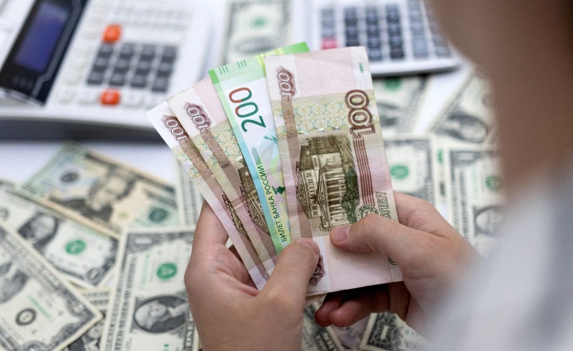 US seeks dialogue with China to ease inflation pressure, ‘lifting additional tariffs is not a gift for bargaining’