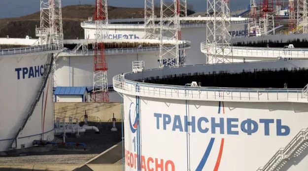 Nga cấm bán dầu cho các nước chấp nhận giá trần