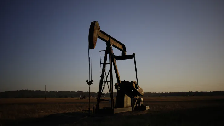 Dan Yergin nói rằng có khả năng dầu có thể lên tới 121 đô la một thùng khi Trung Quốc mở cửa trở lại hoàn toàn