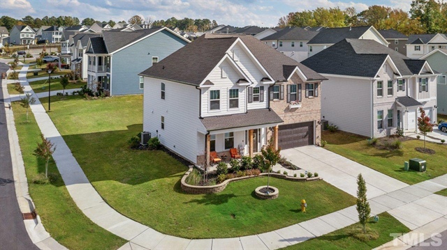 Doanh số bán nhà ở Mỹ giảm kỷ lục 35% trong tháng 11