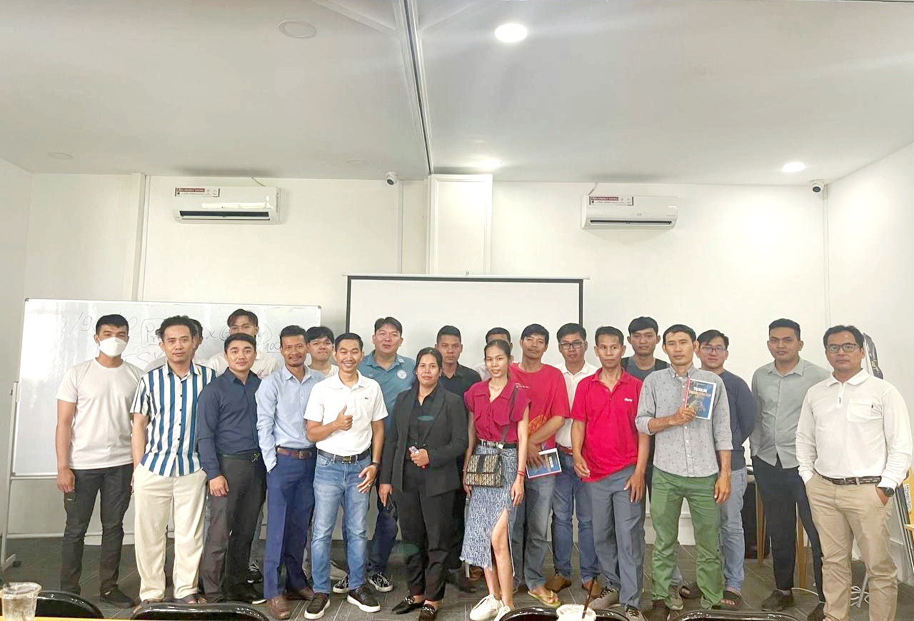 Mini Show Recap: Unlocking Business Opportunities Amidst Economic Crisis