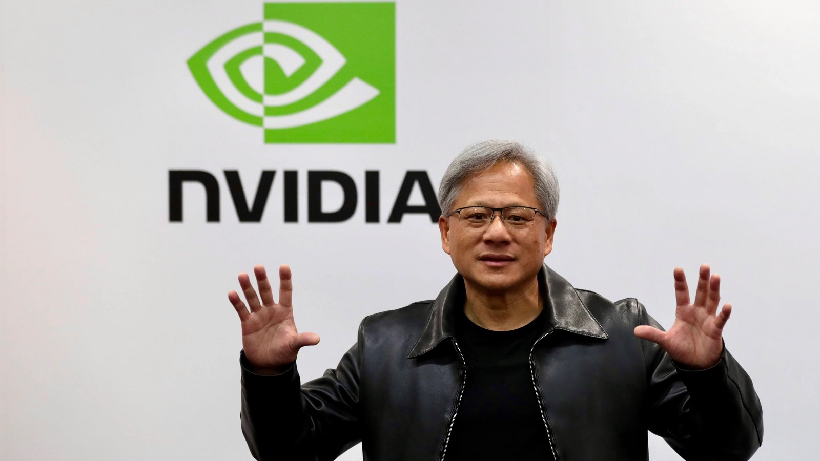 Nvidia's Decline Drags Nasdaq Down as Dow Surges Amid Sector Shifts